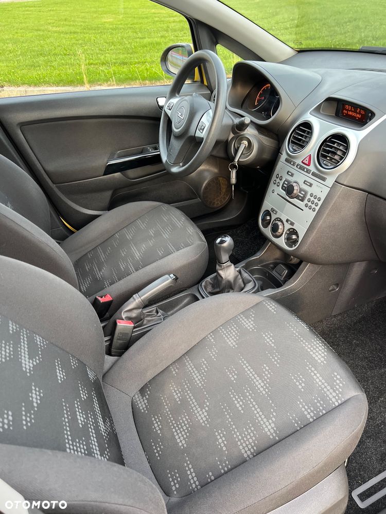 Opel Corsa - 7