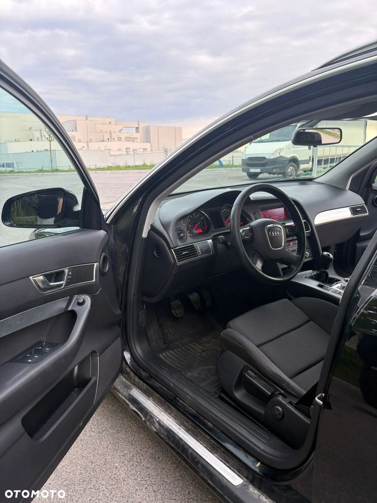 Audi A6 Avant - 11