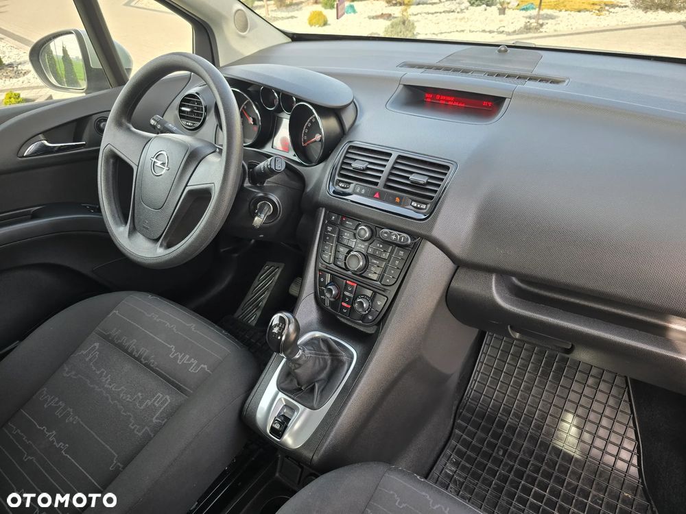 Opel Meriva 1.6 CDTI Essentia S&S - 19