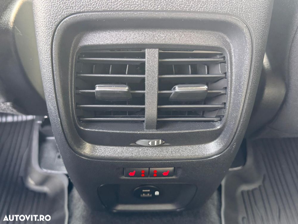 Ford Kuga 2.5 Duratec FHEV AWD ST Line - 17