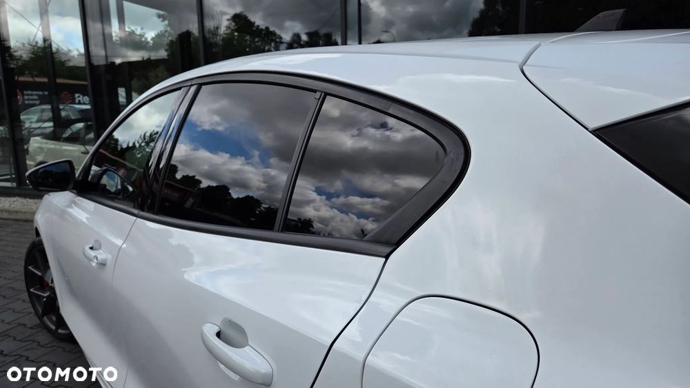 Ford Focus - 27
