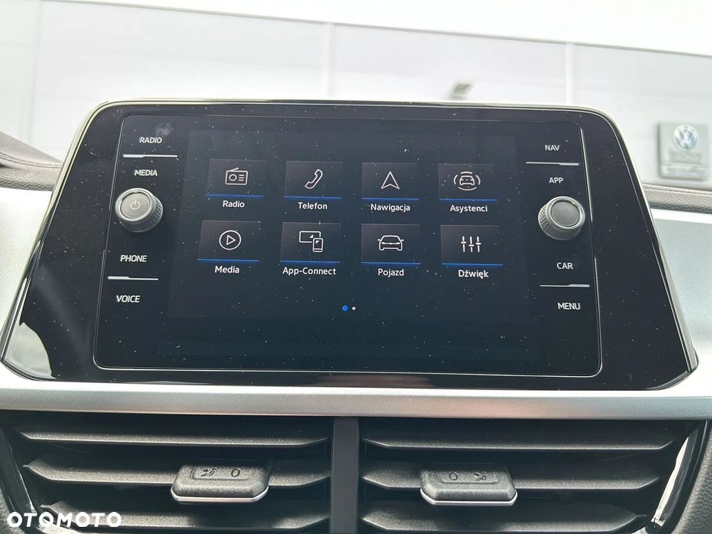 Volkswagen T-Roc 1.5 TSI Life Plus DSG - 27