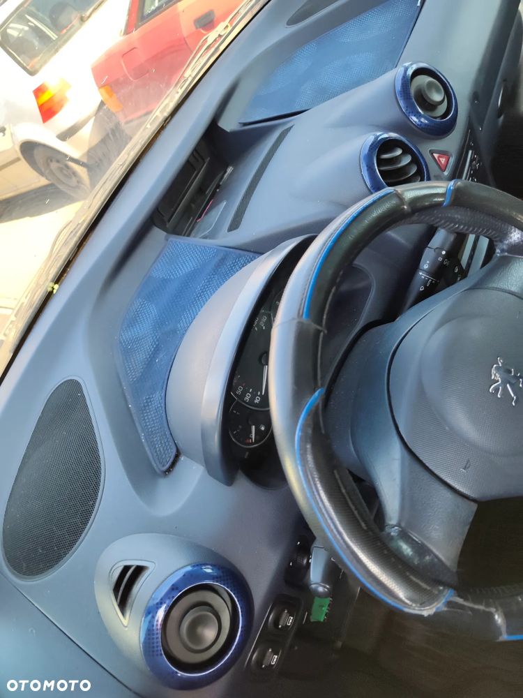 peugeot 1007 na części z 2004 1,4 d fotel lusterko drzwi szyba zamek klamka klapa maska silnik - 7