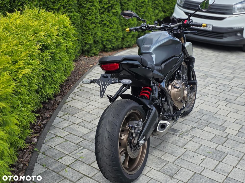 Honda CB - 5