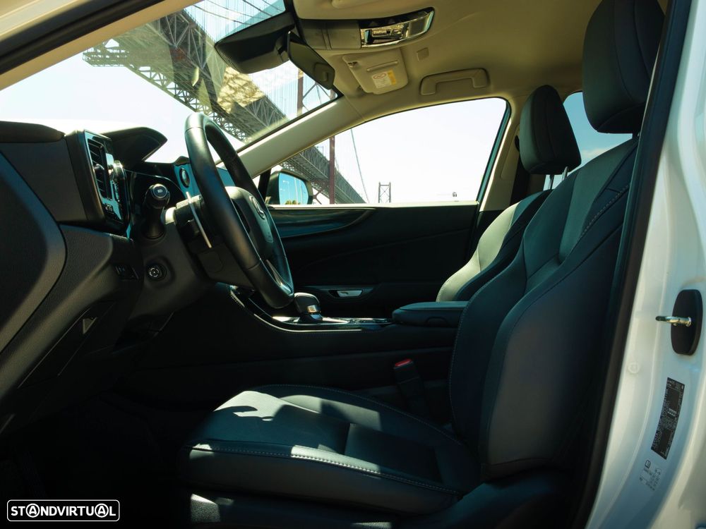 Lexus NX 450h+ Executive - 14