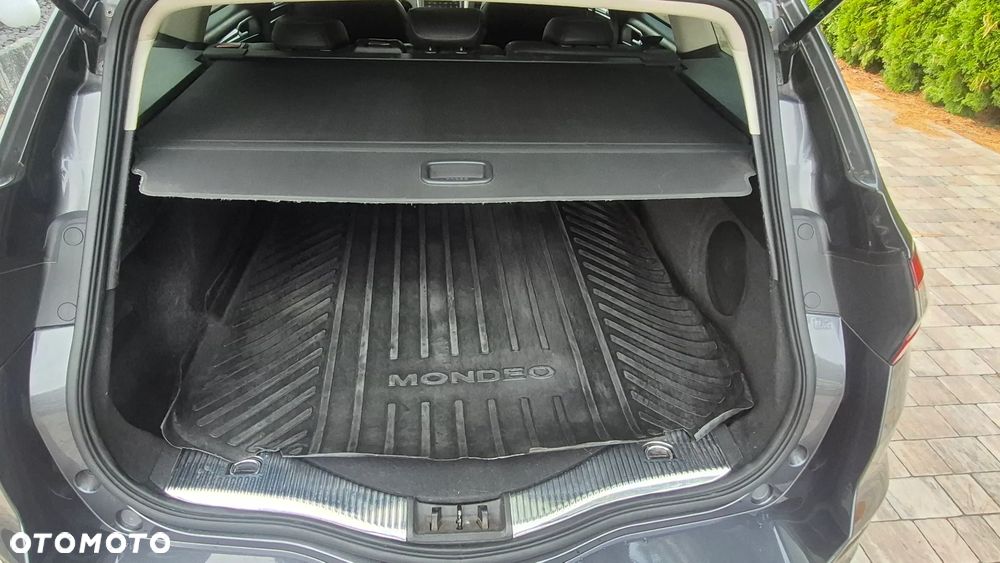 Ford Mondeo - 16