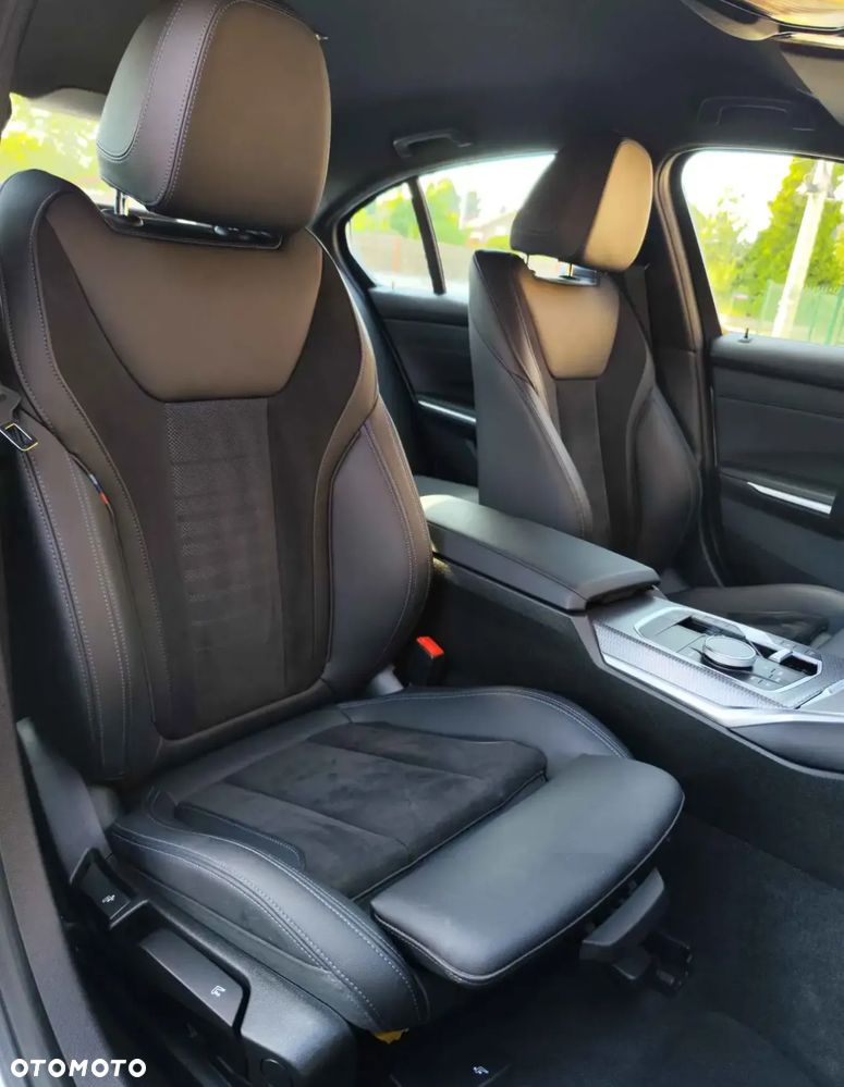 BMW Seria 3 318i M Sport - 20