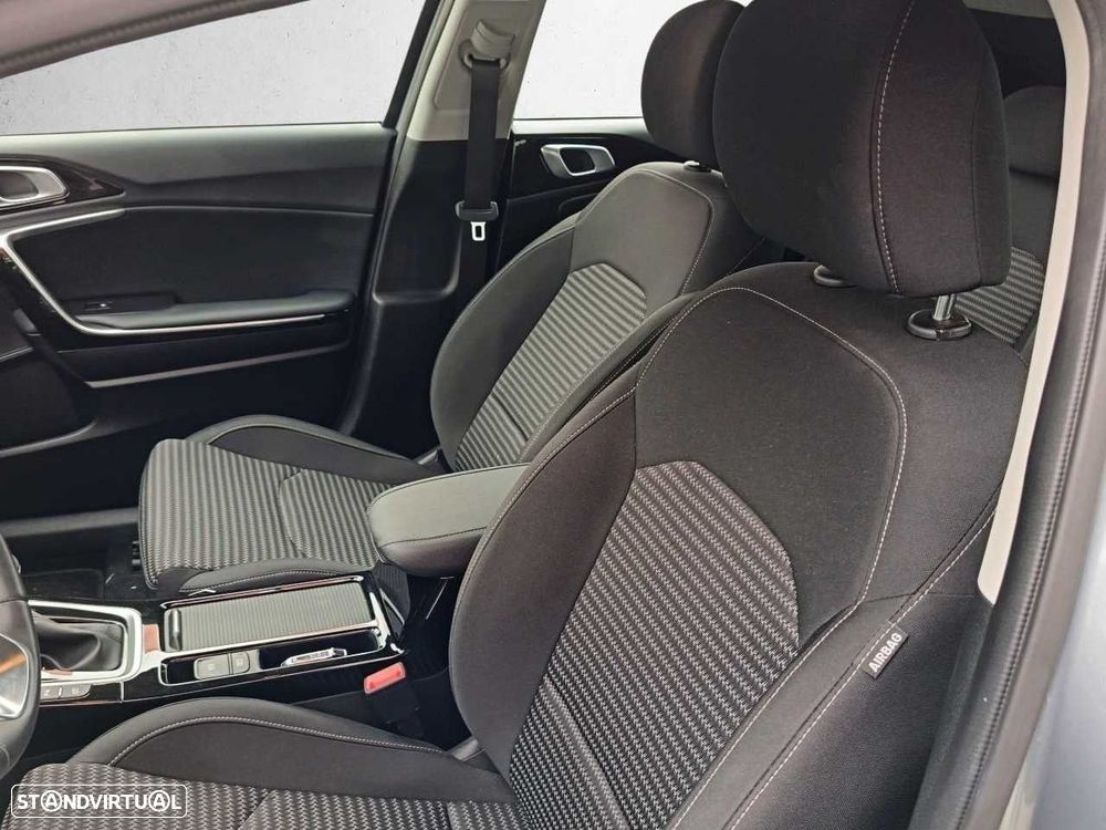 Kia XCeed 1.6 GDi PHEV Tech - 10