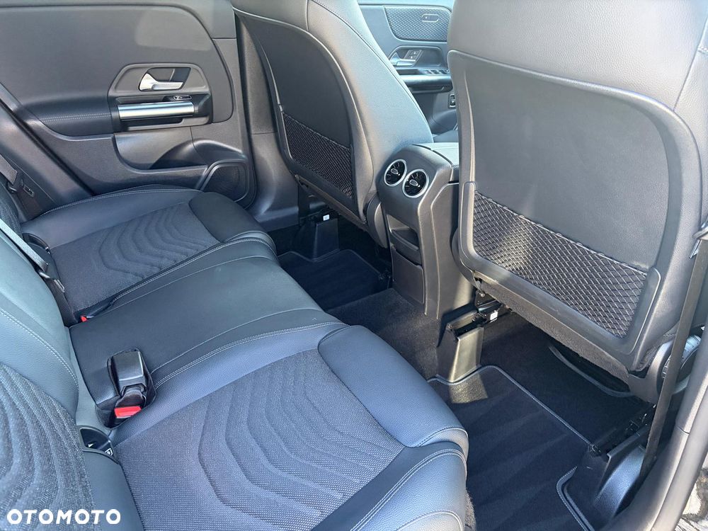 Mercedes-Benz GLA 220 mHEV 4-Matic Progressive 8G-DCT - 22