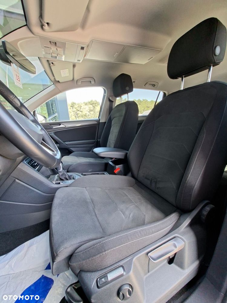 Volkswagen Tiguan Allspace - 11