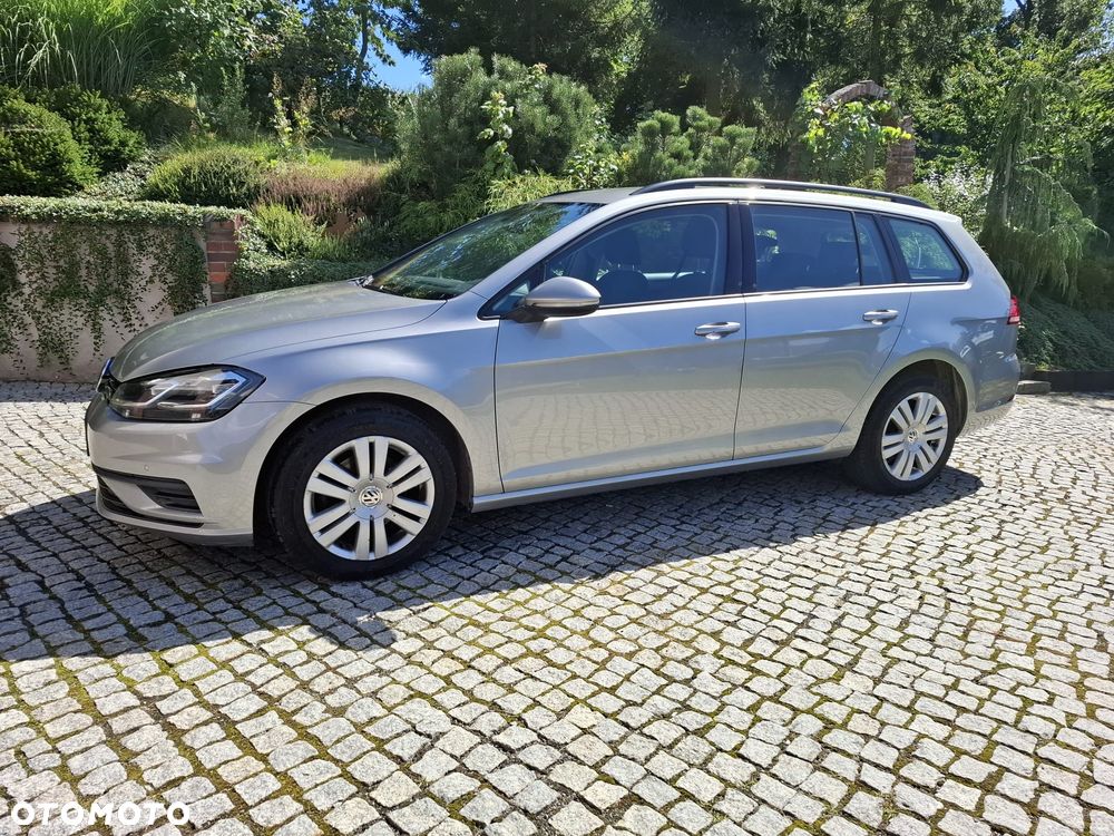 Volkswagen Golf 1.6 TDI BMT Comfortline - 18