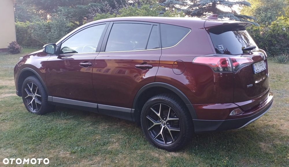 Toyota RAV4 2.0 D-4D Style 4x2 - 5