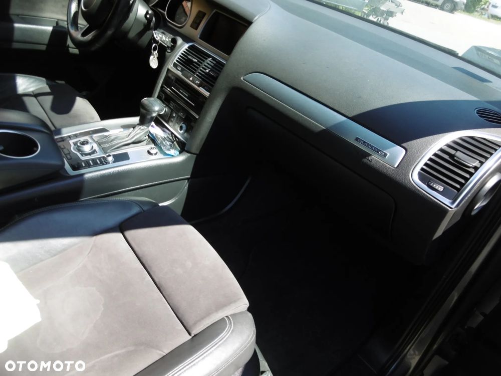 Audi Q7 3.0 TDI DPF Quattro Tiptronic - 10