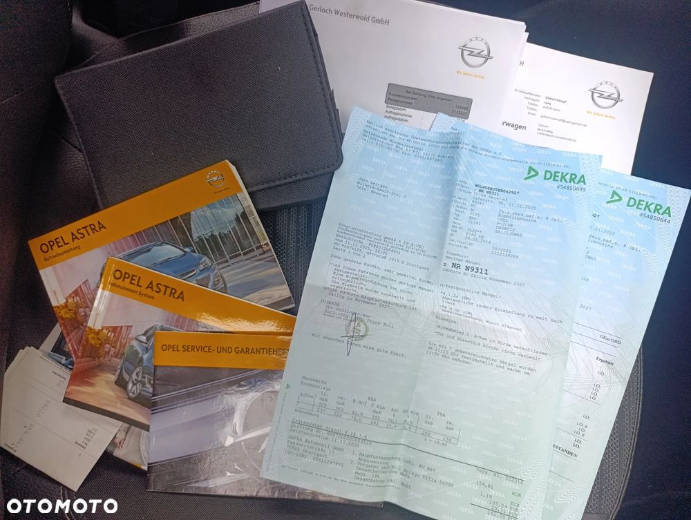 Opel Astra 1.4 Turbo Exklusiv - 22