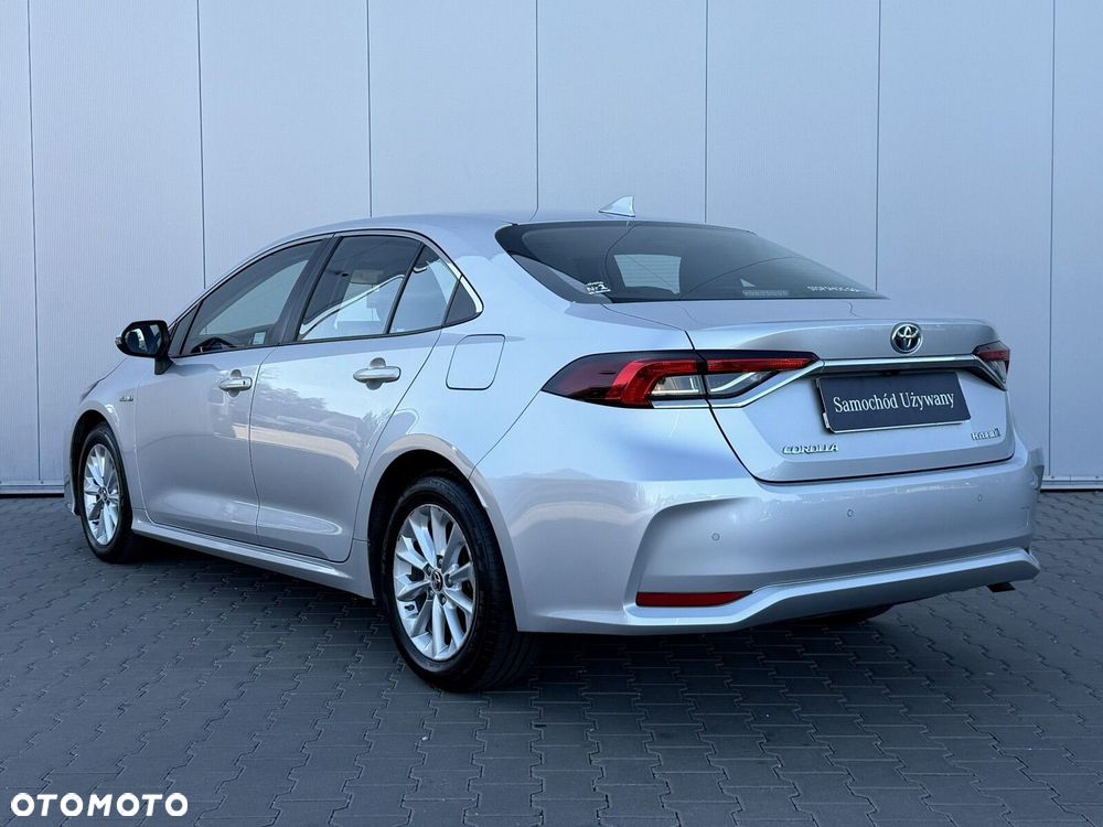 Toyota Corolla - 5
