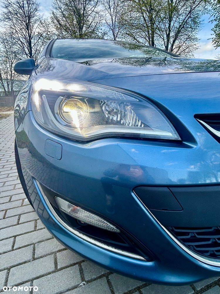 Opel Astra 1.6 CDTI DPF ecoFLEX TourerStart/Stop Edition - 4