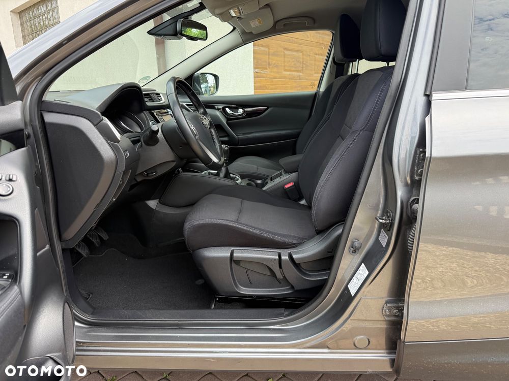 Nissan Qashqai 1.6 DIG-T 360 - 12