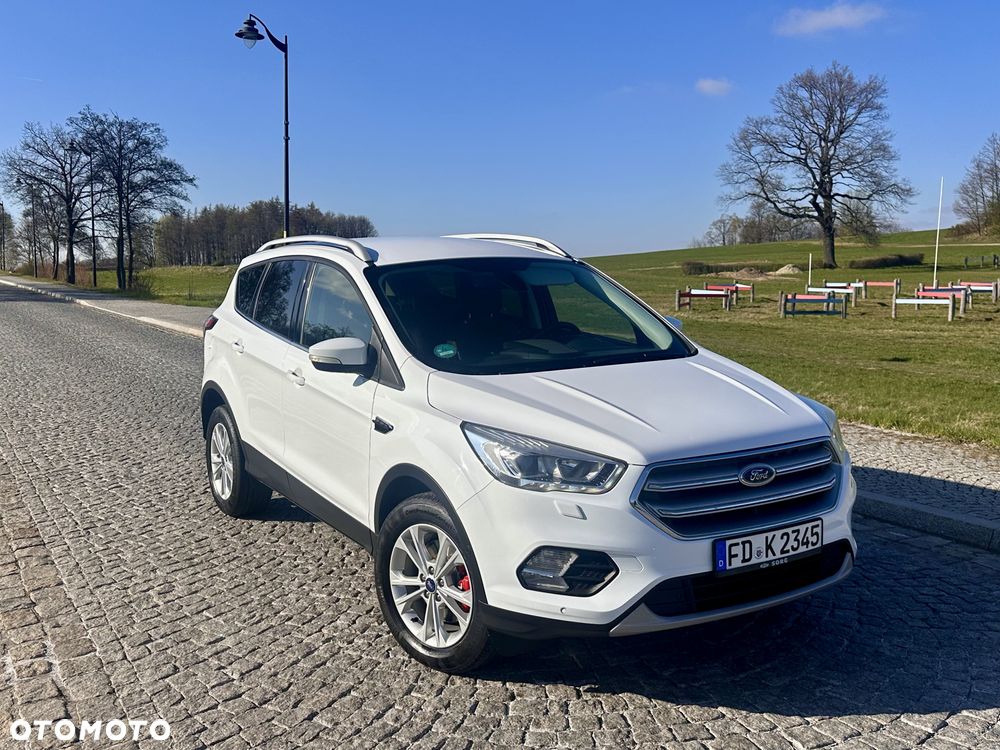 Ford Kuga - 17