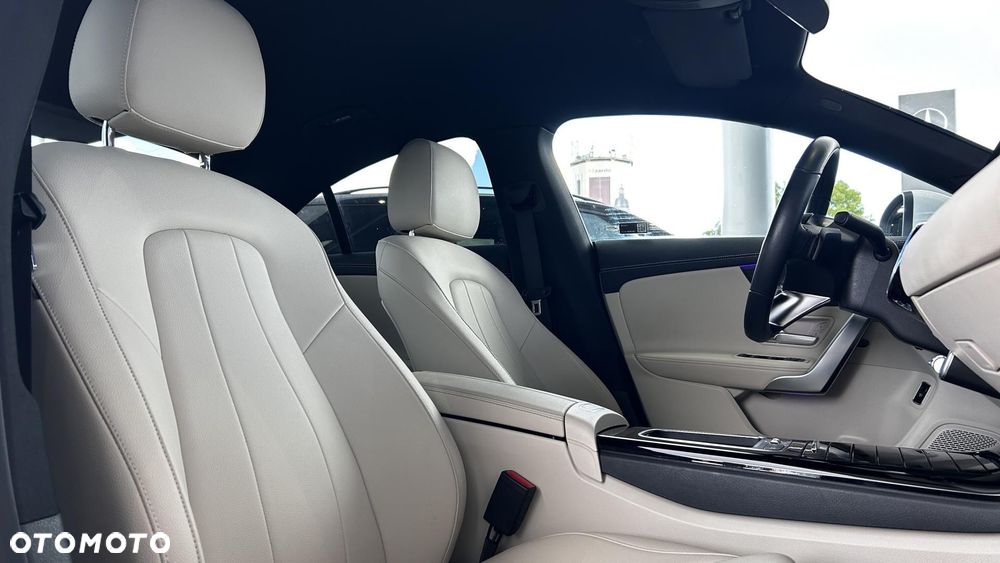 Mercedes-Benz CLA - 23