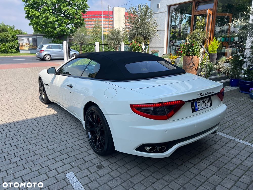 Maserati GranTurismo S Automatik - 4