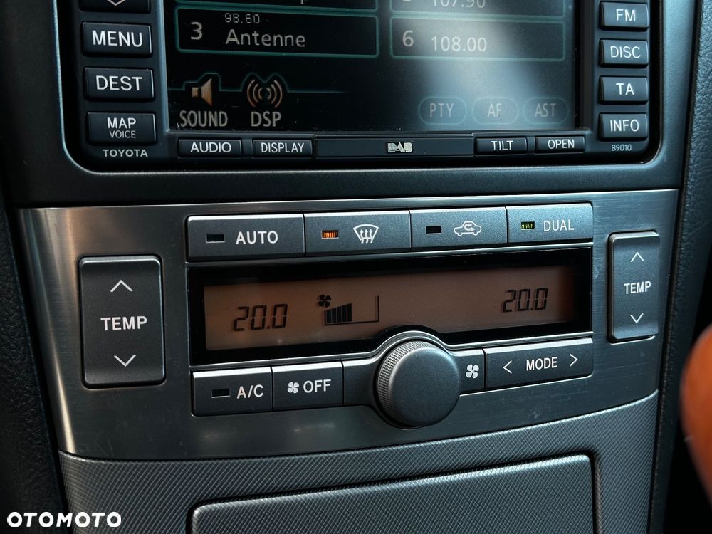 Toyota Avensis 2.0 VVT-i Prestige Premium - 17