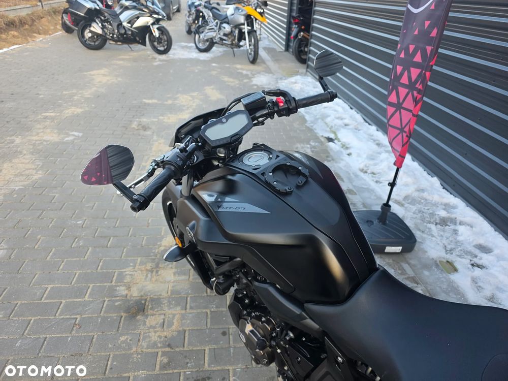 Yamaha MT - 29