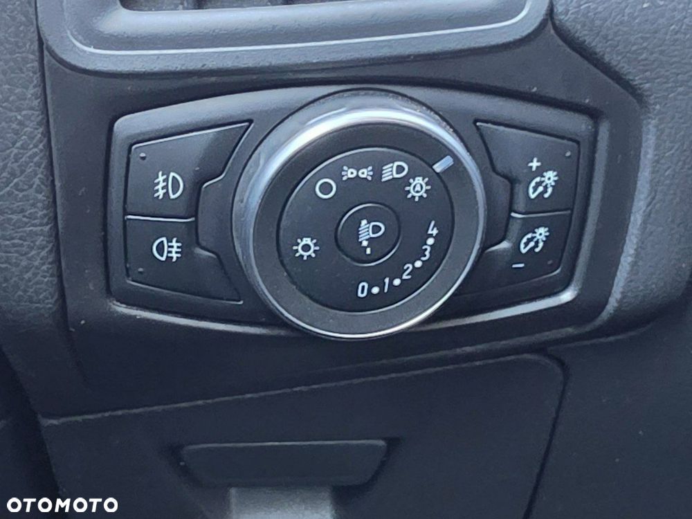 Ford Focus - 22