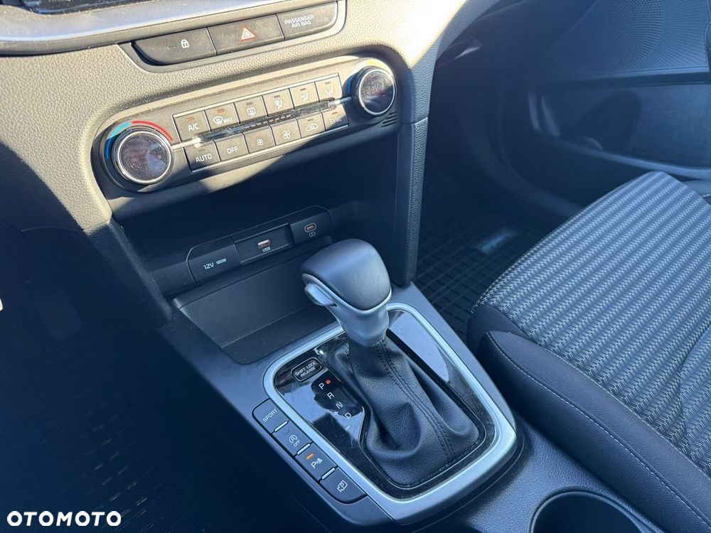 Kia Ceed 1.5 T-GDI M DCT - 13