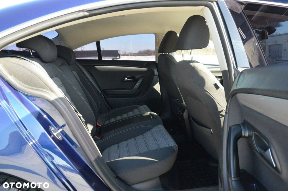 Volkswagen Passat CC 2.0 Blue TDI - 31