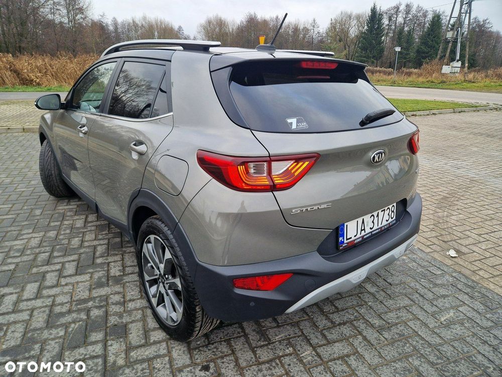 Kia Stonic - 3