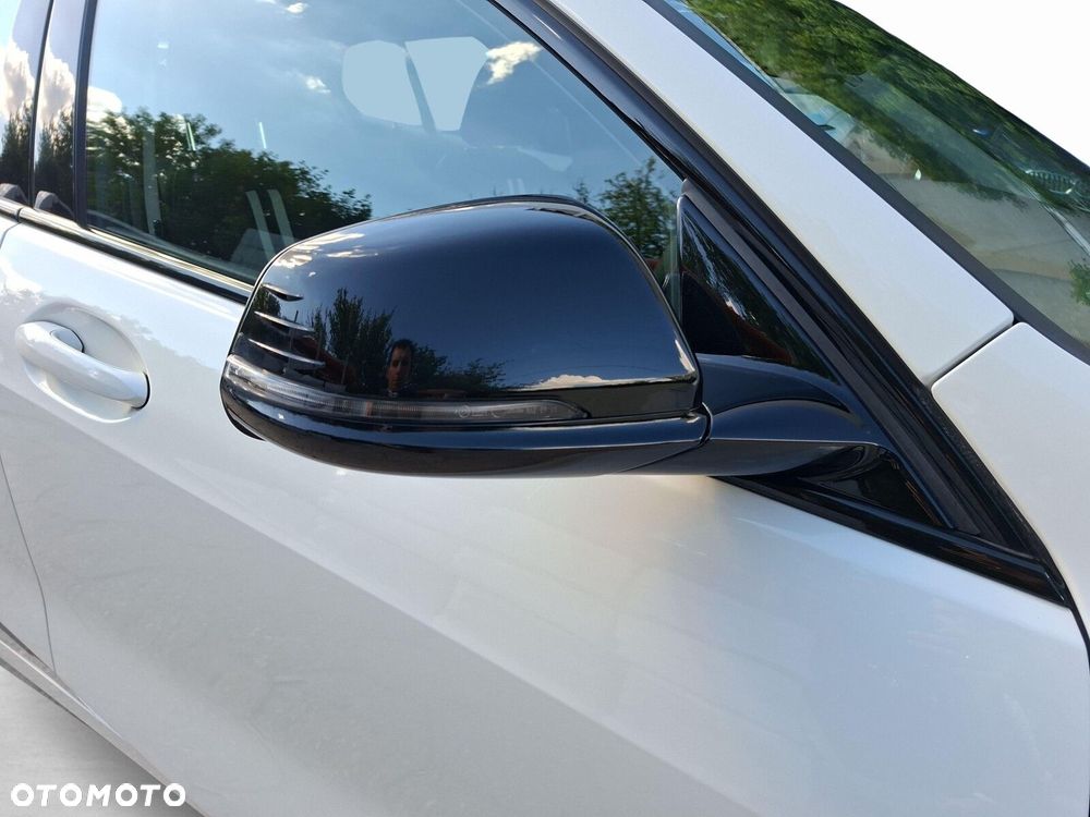 BMW Seria 1 118d Sport Line Shadow - 22
