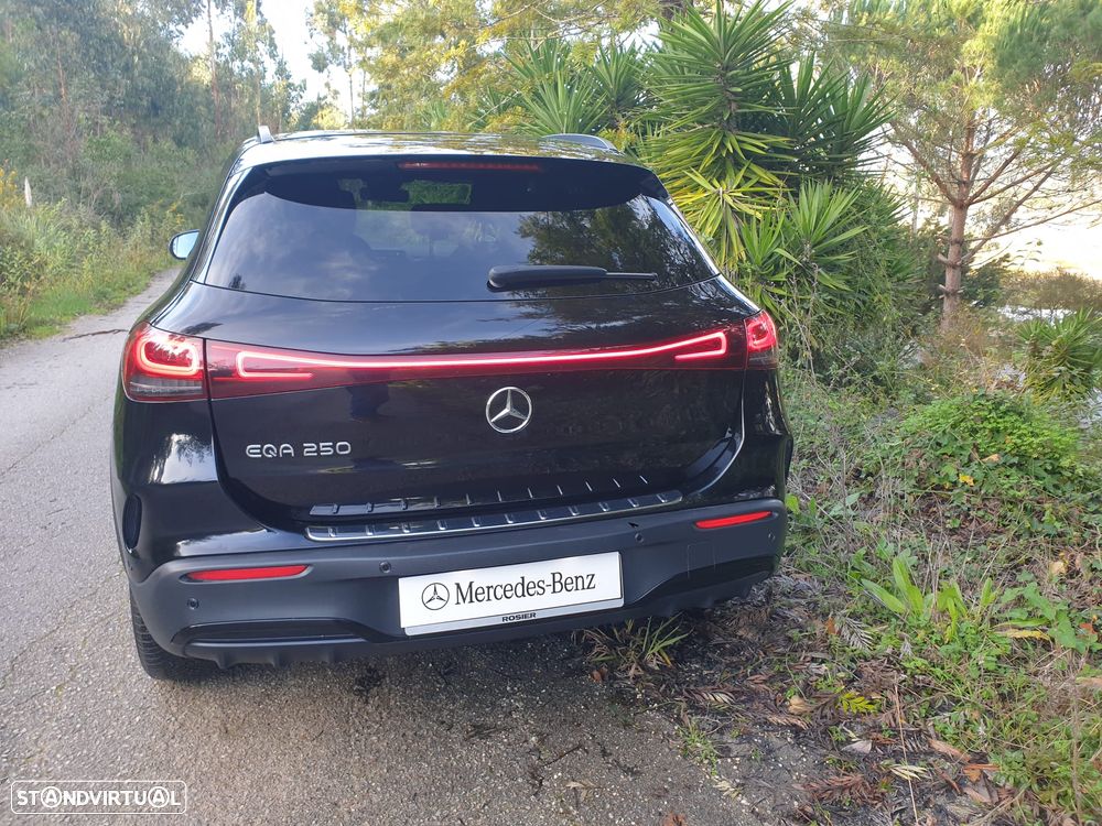 Mercedes-Benz EQA 250 AMG Line - 12