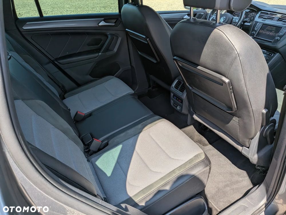 Volkswagen Tiguan 2.0 TSI 4Mot R-Style DSG - 32