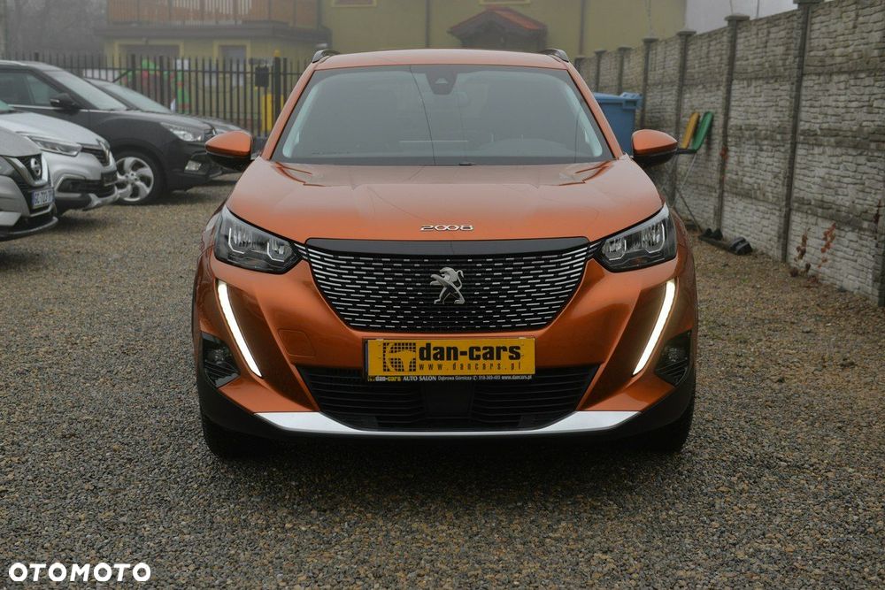 Peugeot 2008 1.2 PureTech Allure S&S EAT8 - 8