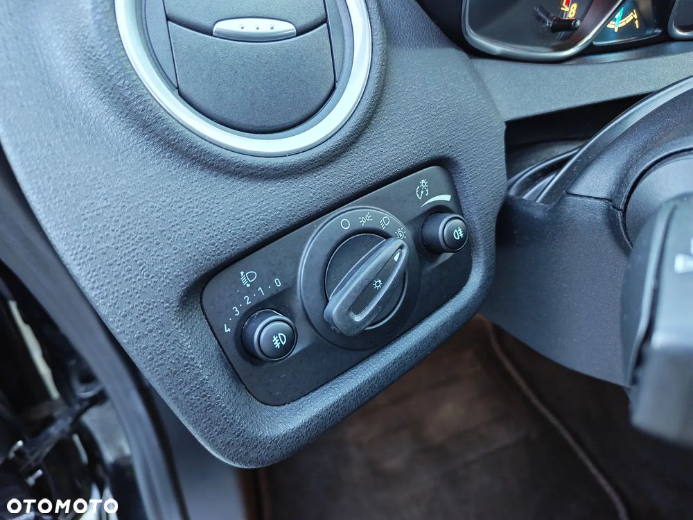 Ford Fiesta 1.0 EcoBoost Titanium - 21