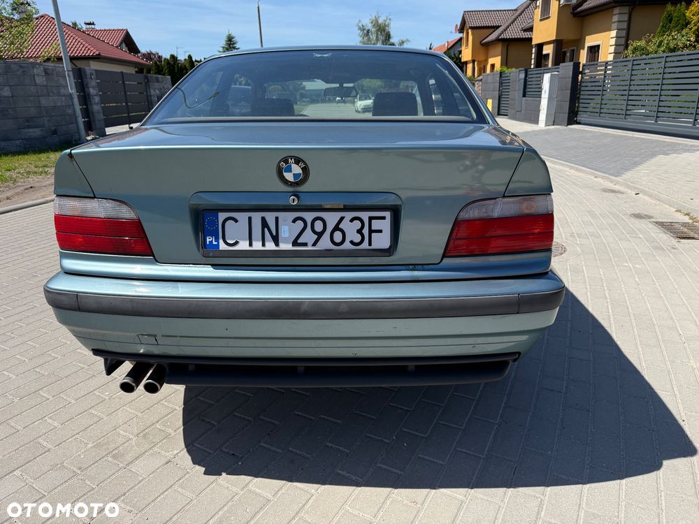 BMW Seria 3 - 8