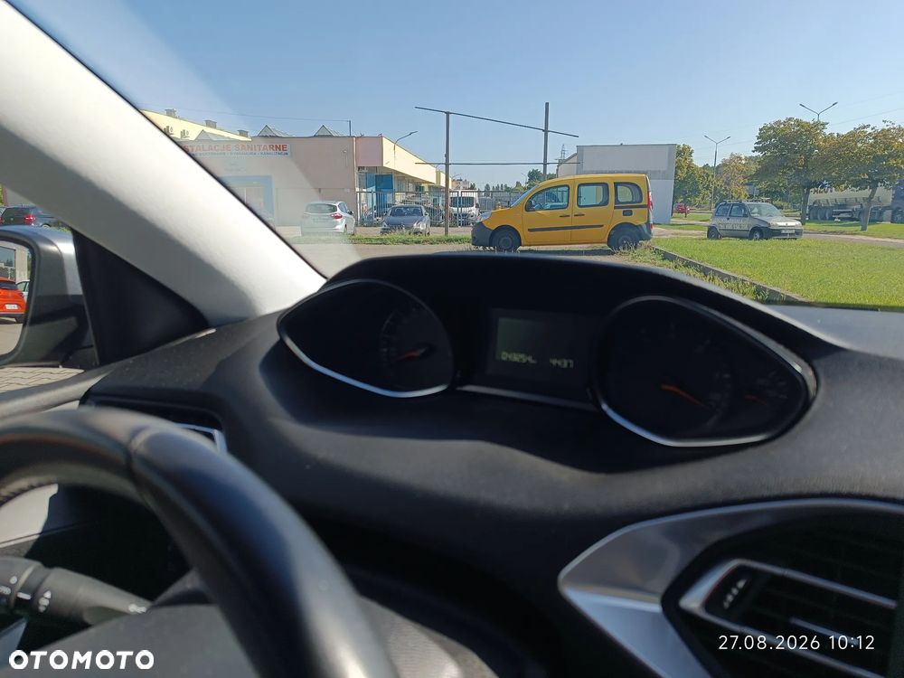 Peugeot 308 1.6 BlueHDi Active S&S - 17