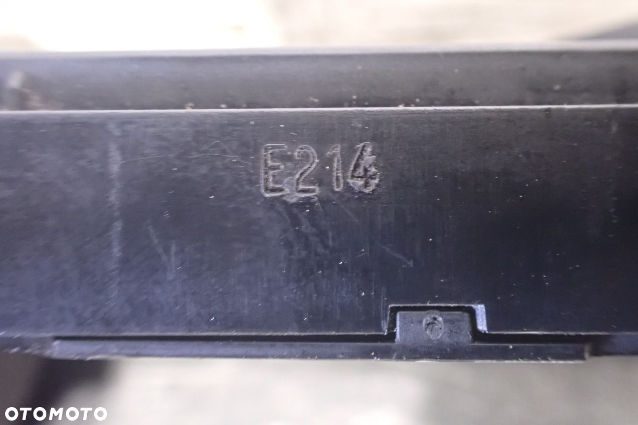 PRZEŁĄCZNIKSTEROWANIA FOTELA PRAWY PRZÓD VOLKSWAGEN TOUAREG 5.0 7L6959766B - 4