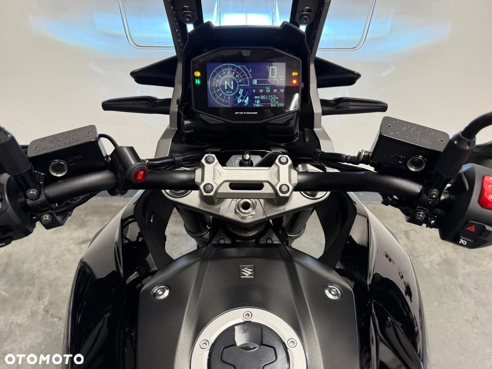 Suzuki V-STROM - 37