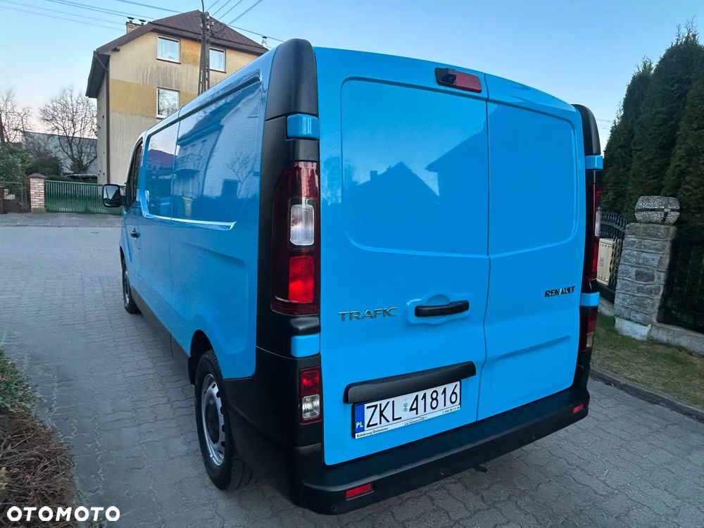 Renault Trafic - 19