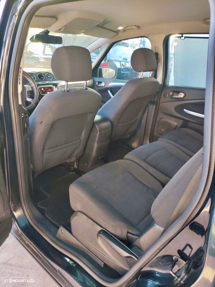 Ford S-Max 2.0 TDCi Trend 7L - 15