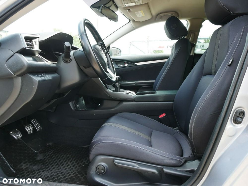 Honda Civic - 10