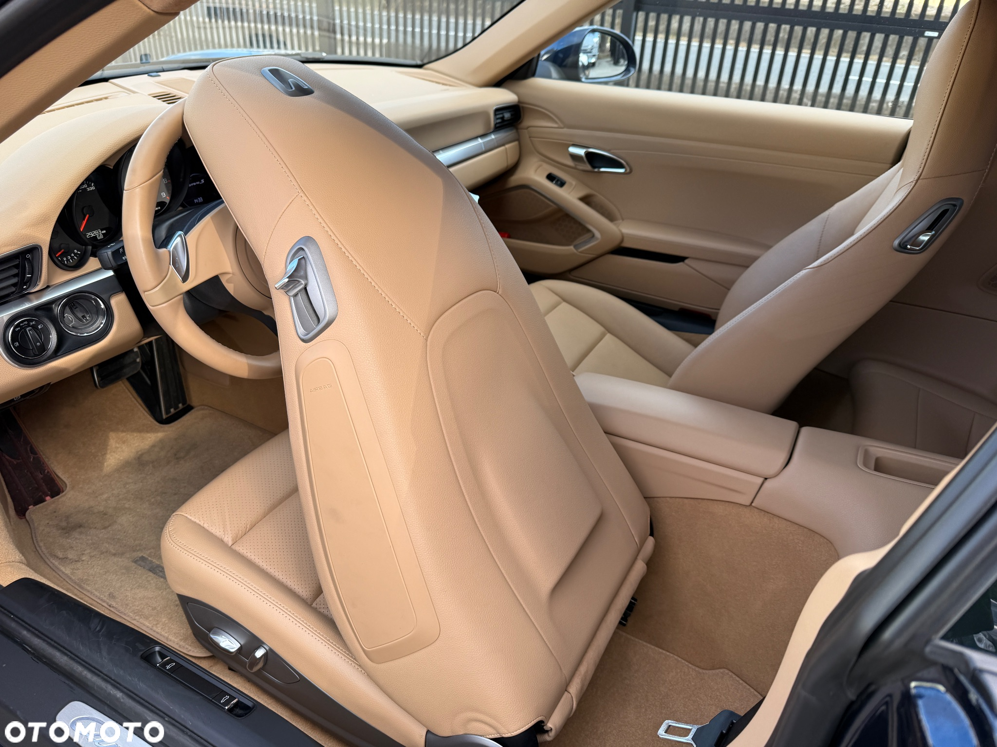 Porsche 911 Carrera S PDK - 9