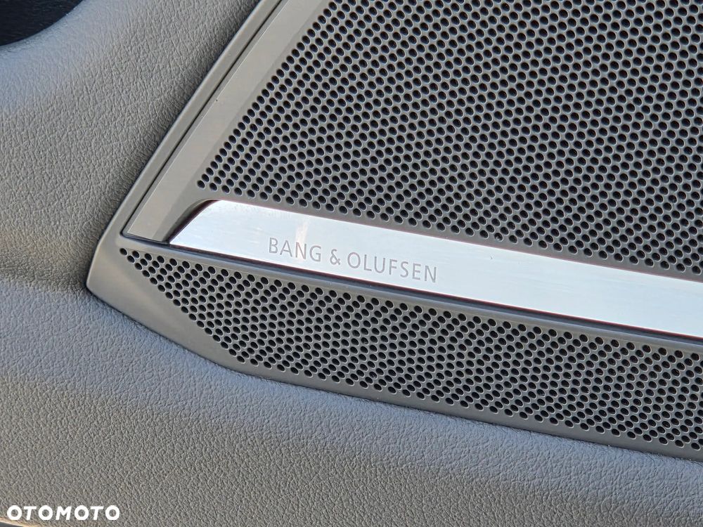 Audi A6 Avant 40 TDI quattro S tronic sport - 36