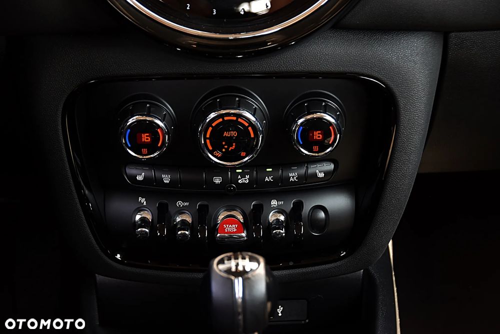 MINI Clubman - 28