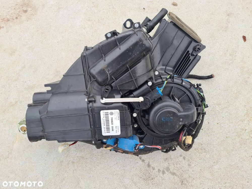 VW T5 MULTIVAN nagrzewnica dmuchawa climatronic 7H5820004K - 2