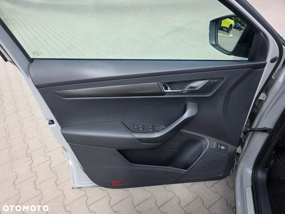 Skoda Karoq 2.0 TDI SCR 4x4 Sportline DSG - 16