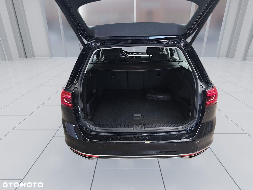 Volkswagen Passat Variant 1.4 TSI Plug-In Hybrid GTE DSG - 12