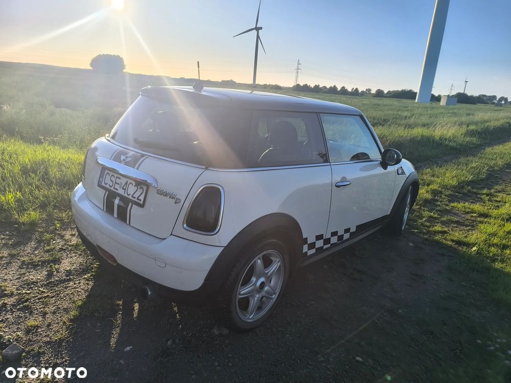 MINI ONE - 11