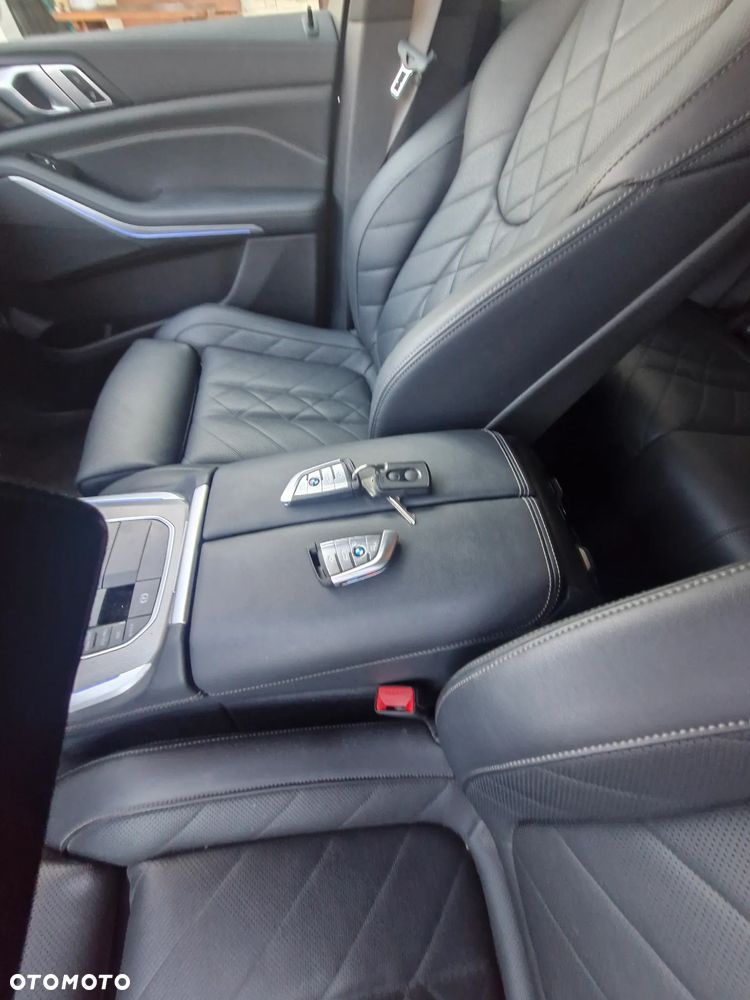 BMW X5 xDrive25d - 8